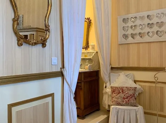 Chateau Sainte Colombe Nocleg ze śniadaniem